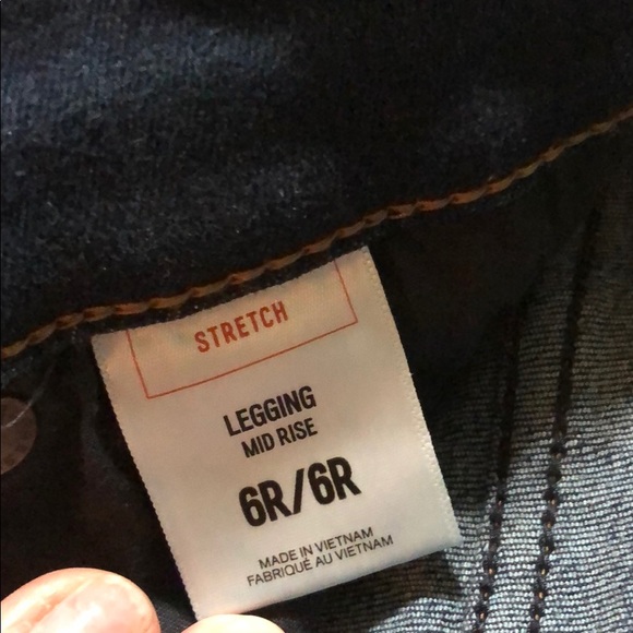 Express Mid Rise Legging Jean - Picture 3 of 4